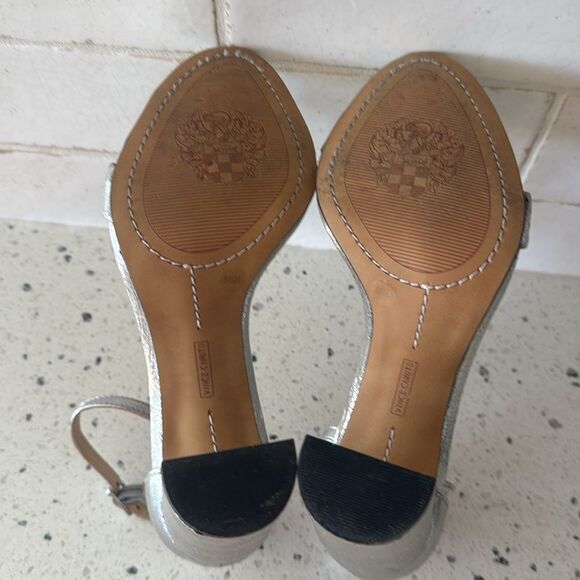 Vince Camuto MAIRANA Leather Metallic Silver Block Heel Sandals Shoes Size 5.5M - Picture 8 of 12